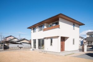 外壁リフォーム後の戸建住宅